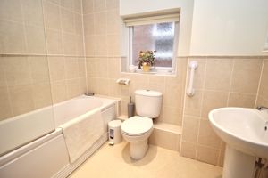 Family Bathroom- click for photo gallery